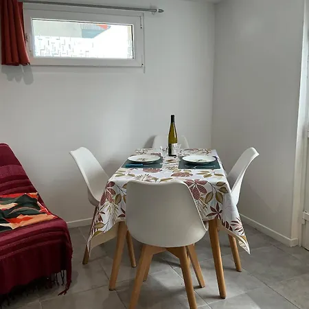 Апартаменты T2 Rdc Cosy Avec Exterieur Et Parking Cote Jardin